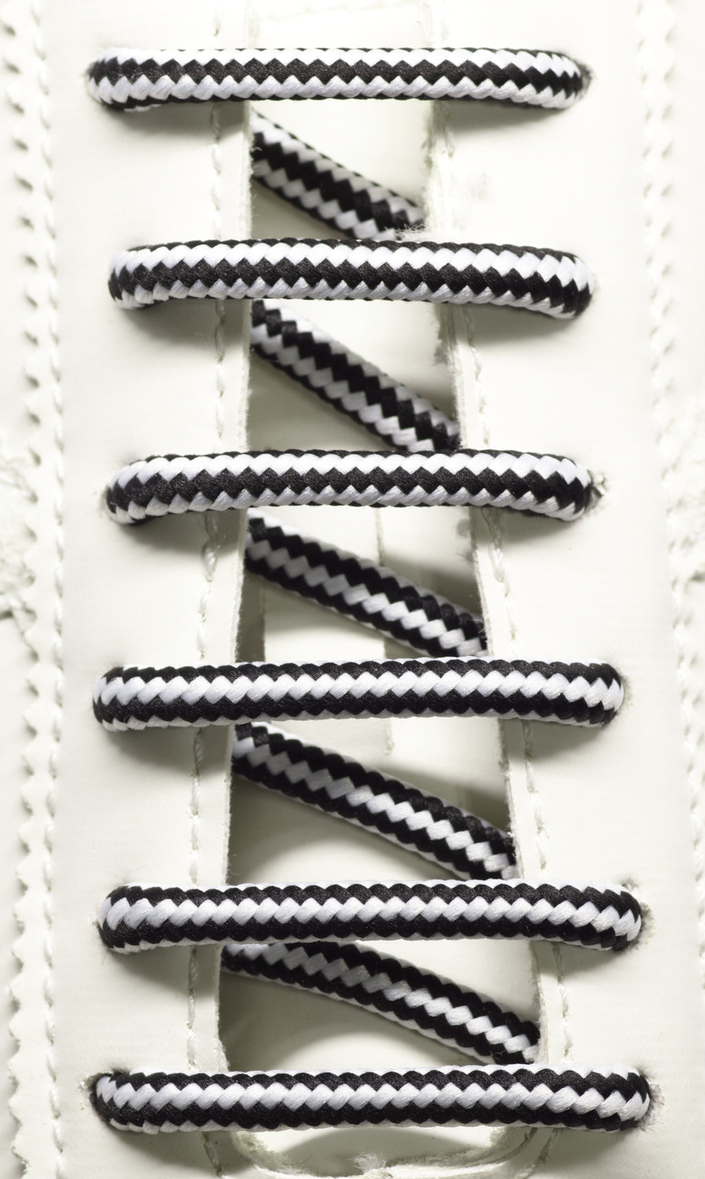 1 Pair Round Shoe Laces for Boots, Runners, and Work Shoes Heavy-Duty Polyester